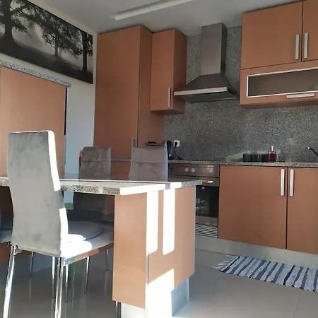 아파트 T1 60 Sq M For Rent Next To The Bay